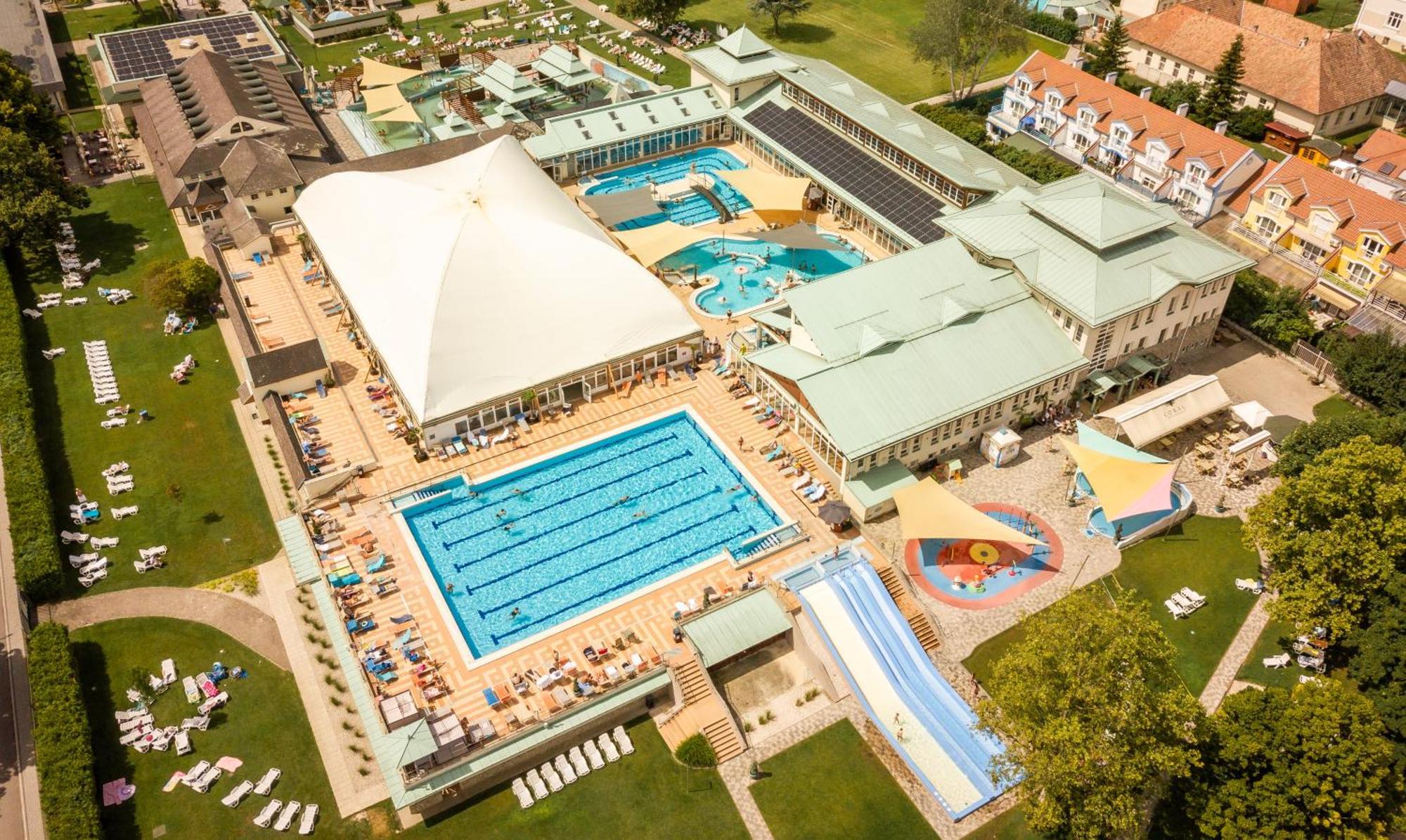 Aqua Hotel Termal Mosonmagyarovar Exterior photo