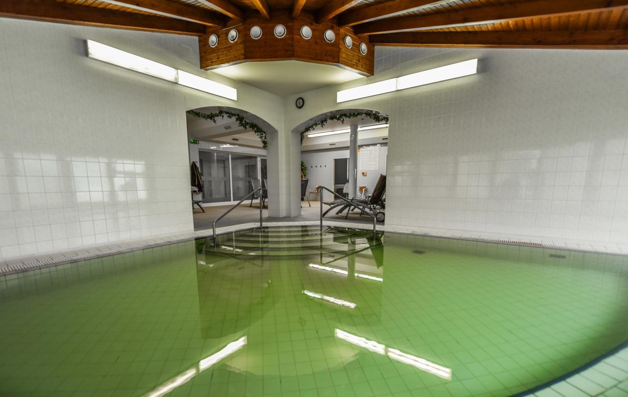 Aqua Hotel Termal Mosonmagyarovar Exterior photo